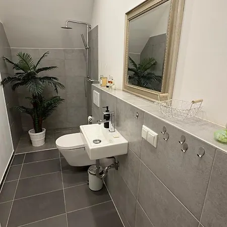 Appartement Wunderschoene In Erftstadt-liblar 15 Minuten Bis Zum Phantasialand!